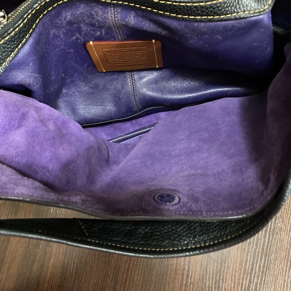 Coach Bandit Hobo with Tea Roses - Picture 8 of 13